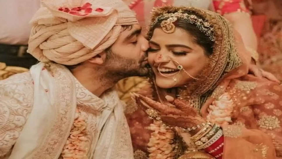 Bollywood : 6 महीने भी नहीं चल पाई इस सेलेब्रिटी की शादी, जानें तालाक के कारण 