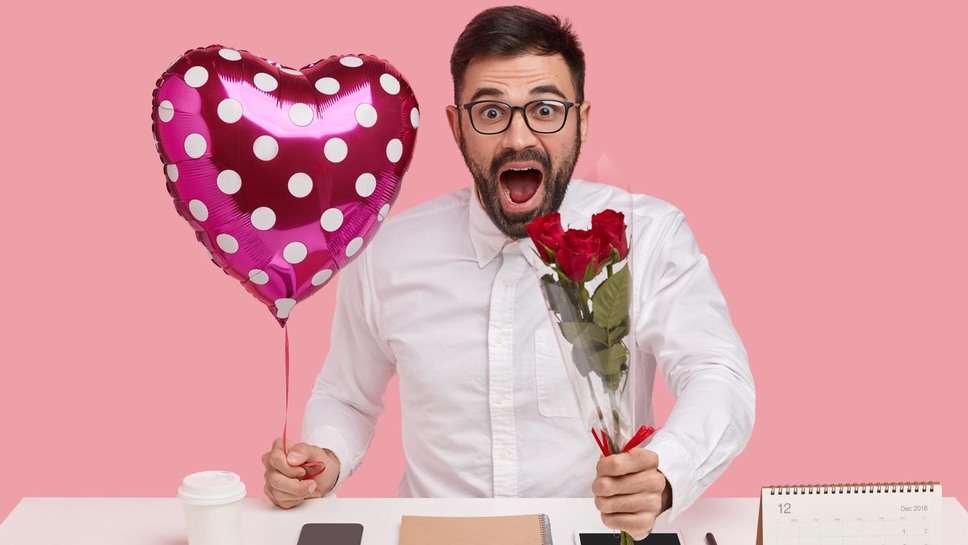 Valentine Day पर बॉस को खुश करें और भेजें ये Wishes Messages और Lady Boss भी कह उठे कमाल के हो आप