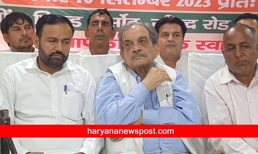 Haryana Breaking News : हरियाणा में भाजपा की नीतियों से नाखुश वीरेंद्र सिंह छोड़ सकते हैं भाजपा का दामन