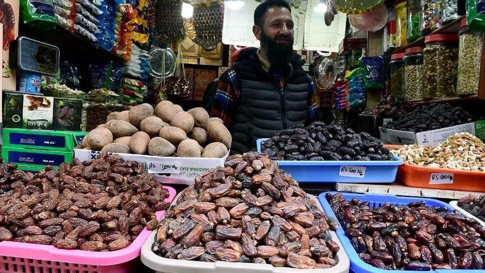 Cheapest Dry Fruit Market : झारखंड के जामताड़ा में मिलता है सबसे सस्ता काजू बादाम, इसलिए इसको कहते हैं काजू नगरी