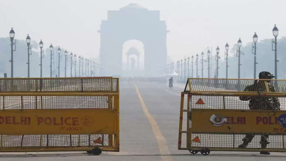 Delhi Pollution: दिल्‍ली में दिवाली के प्रदूषण ऐसे हुआ गायब, जानिए किस साइक्‍लोन ने दी राहत की सांस