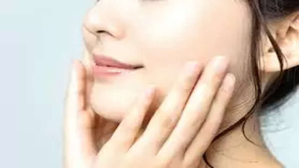 Glass Skin Facial