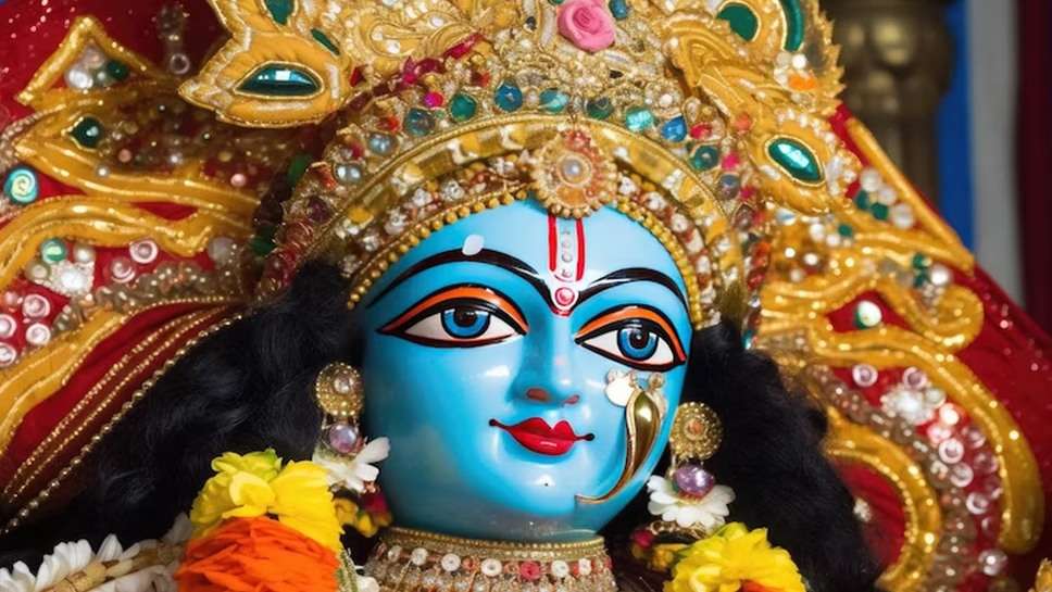 Janmashtami 2023 पर हिंदी में लगाएं ये सुंदर Instagram Captionsऔर सबको दें श्रीकृष्ण जन्माष्टमी की शुभकामनाएं