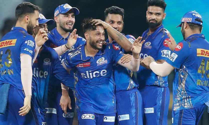 IPL 2023 Akash Madhwal: एमआई के  गेंदबाज ने जीत का श्रेय टीम के कप्तान को दिया